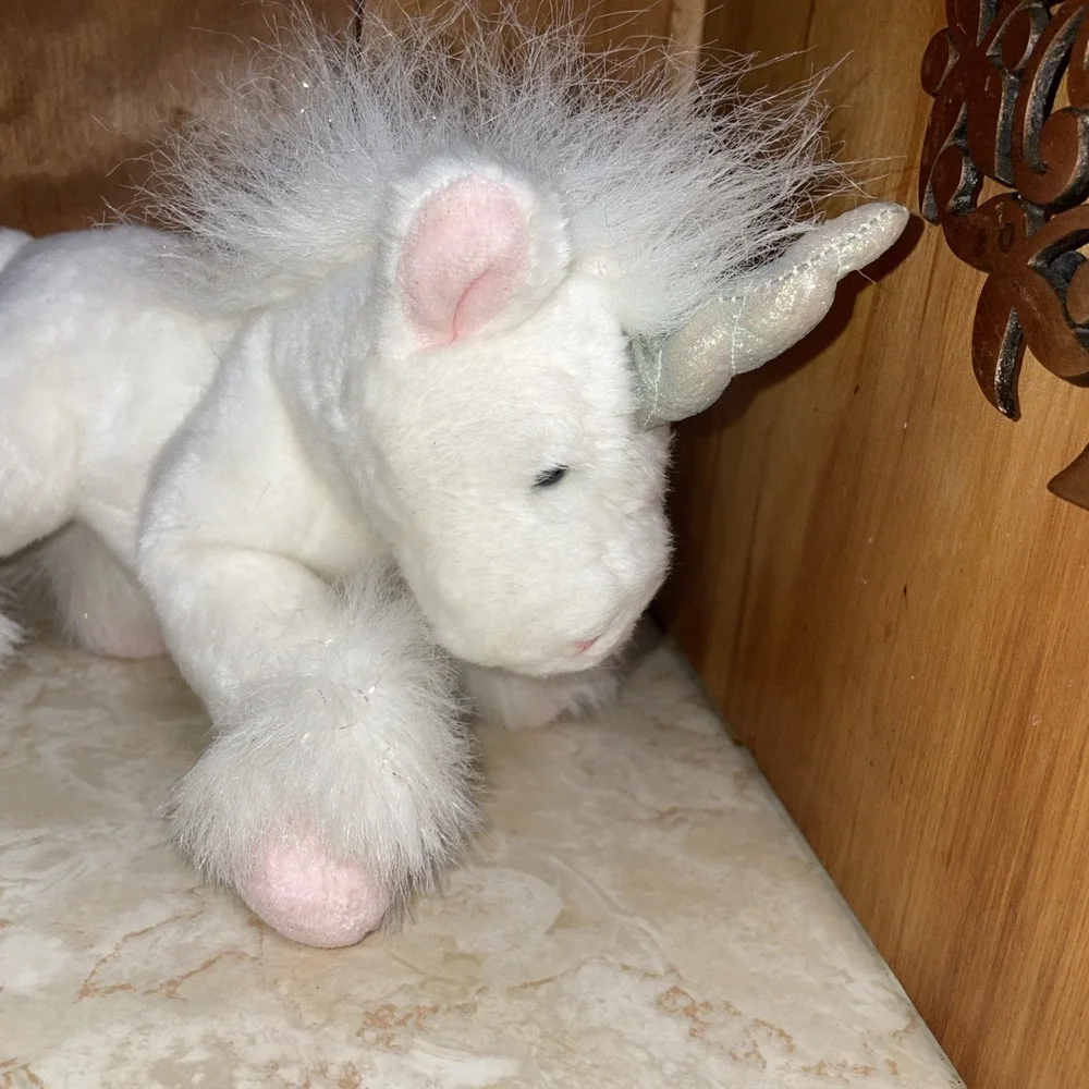 Vintage Gaia White Unicorn Plush Stuffed Animal Toy Blue Eyes Iri. Horn Mane‎